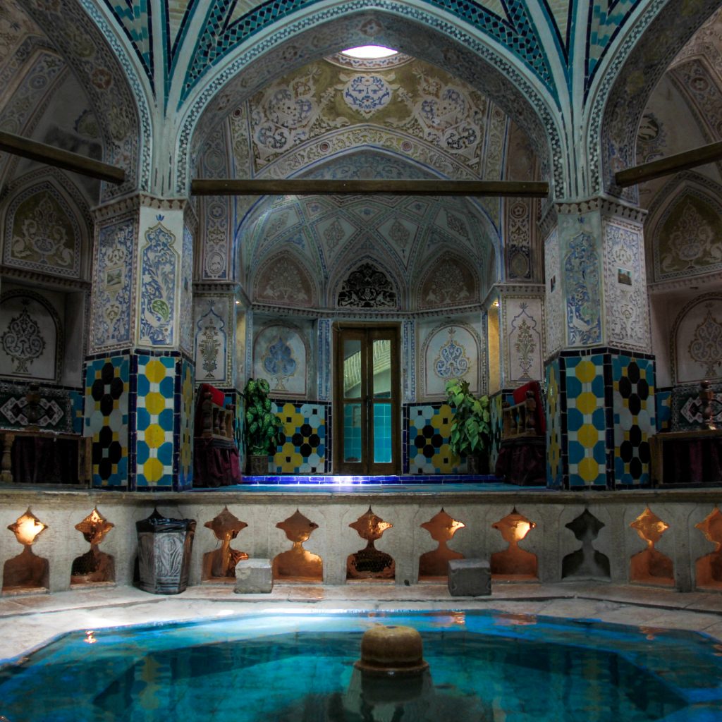 Soltan-Amir-Ahmad-Bathroom-in-Iran